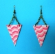 Boucles d’oreilles bronze * triangles en papier plastifié * motifs * 227 