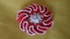 Fleur en laine - au crochet en fil de tricot - pièce unique