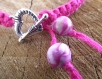 Bracelet noué macramé rose fushia fermoir coeur 