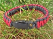 Bracelet mixte rouge et noire macramé drisse 18,5 cm fermoir clipsable 