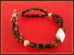Bracelet brun perles verre & howlite fermoir argenté 18 cm 