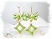Boucles d'oreilles grosses en perles de verre tissées 3d vert anis et doré bo503 