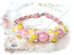Bracelet rose perles de verre et coton tressé *br524