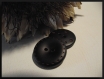 2 boutons cuir marron foncé mat 25 mm 2,5 cm 2 trous 