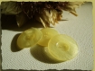 3 boutons jaune translucide 23 mm * 2 trous * cuvette centale 2,3 cm button 