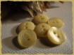 6 boutons jaune tendre 12 mm * 1,2 cm 2 trous aspect nacré 