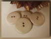 4 boutons beige mat lisse * 28 mm 2,8 cm 2 trous button sewing neuf 