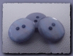 6 boutons bleu clair aspect nacré * 18 mm 4 trous 1,8 cm blue button mercerie 