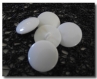 8 boutons blanc brillant 22 mm * à queue * 2,2 cm white button 
