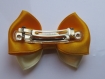 Barrette métal 5 cm avec noeud papillon en tissu jaune d'or et jaune pâle 