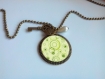 Long collier fantaisie - pendentif cabochon ' mes cercles verts ' 