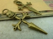 10 breloques , 28mm * 63mm , bronze antique , skull cross , c4573 