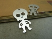 10 breloques métal argenté vieilli , les gens 22mm * 40mm , squelettes de personnes de forme de poupée profilés , c4631 