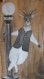 Série *chèvres habillées* peintes sur bois : un petit gigolo vous attend sous le réverbère..... 