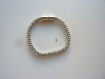 Très beau bracelet de métal 21cm, diamètre de 4 mm . 