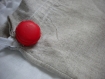 Sac-pochette en coton beige décor pois rouge et macaron