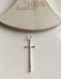 Pendentif croix en argent 925 avec mini cabochon cristal 