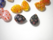 Perles gouttes en verre millefiori noires et multicolores x2 