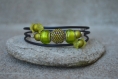 Bracelet avec une perle tissée à la main - vert 