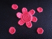 Applique fleur rose au crochet à coudre ou pour bijoux 
