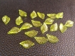 10x pendentifs breloques feuilles vertes lucite transparentes 