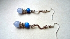 Boucles d'oreille pendantes perle d'agate bleue ciel *pierres bleues* 