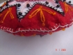 Décoration à suspendre pour noël mandala rouge feutrine perles broderies 10 cm fait main 