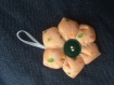 Porte-clés / bijou de sac fleur tissu orange - modèle unique 
