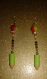 Boucles d'oreilles " les ptits crayons" camaieu rouge/vert, perles toupies swarovski 