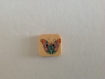 Bouton bois carré 15 x 15 mm papillon 