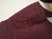 Châle triangle tricot couleur prune 