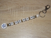 Porte-clés personnalisé avec prénom modèle rond étoile blanc brillant 