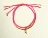 Bracelet triple en fil nylon tressé rose fuchsia et perle facettée swarovski 