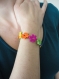 Bracelet en fleurs multicolores 