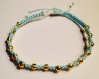 Bracelet perles dorées et fil macramé bleu ciel 