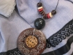 Collier fantaisie perles et boutons en bois 
