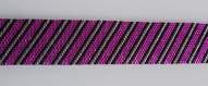 Bracelet manchette fuschsia et noir motif rayures tissage peyote en perles de rocaille miyuki 11/0 