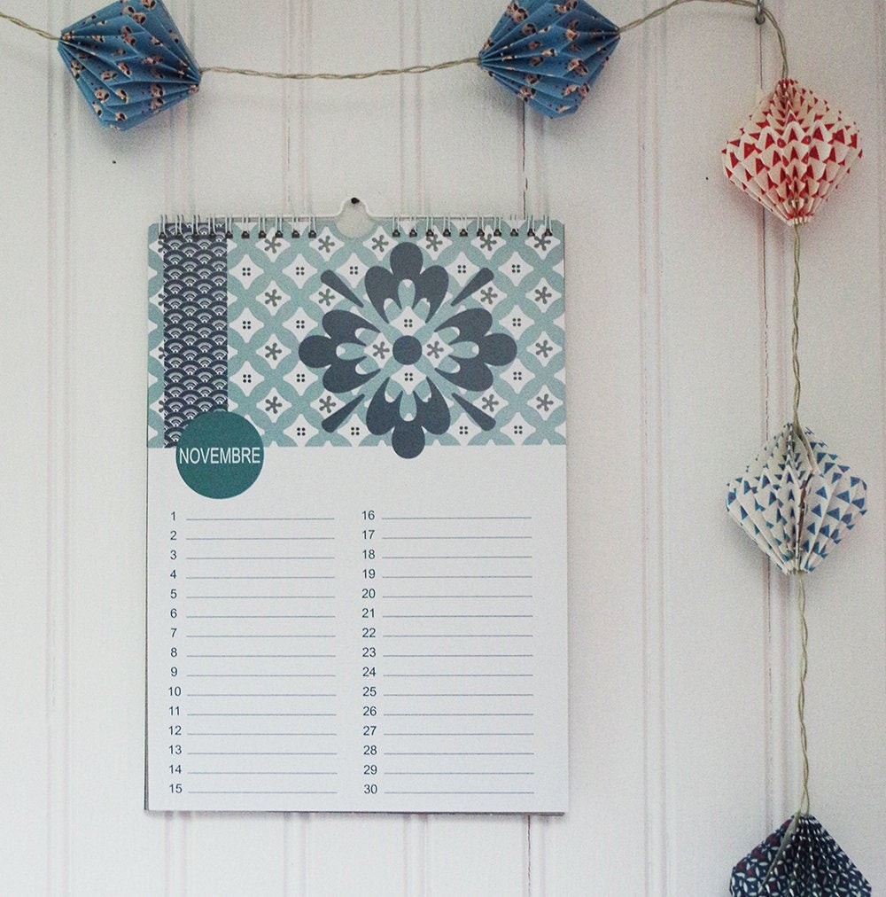 Calendrier Perpetuel Pour Noter Les Anniversaires Mural Cadeau D Anniversaire Par Alexiableu Calendrier Perpetuel Pour Noter Les Anniversaires Mural Cadeau D Anniversaire Par Alexiableu