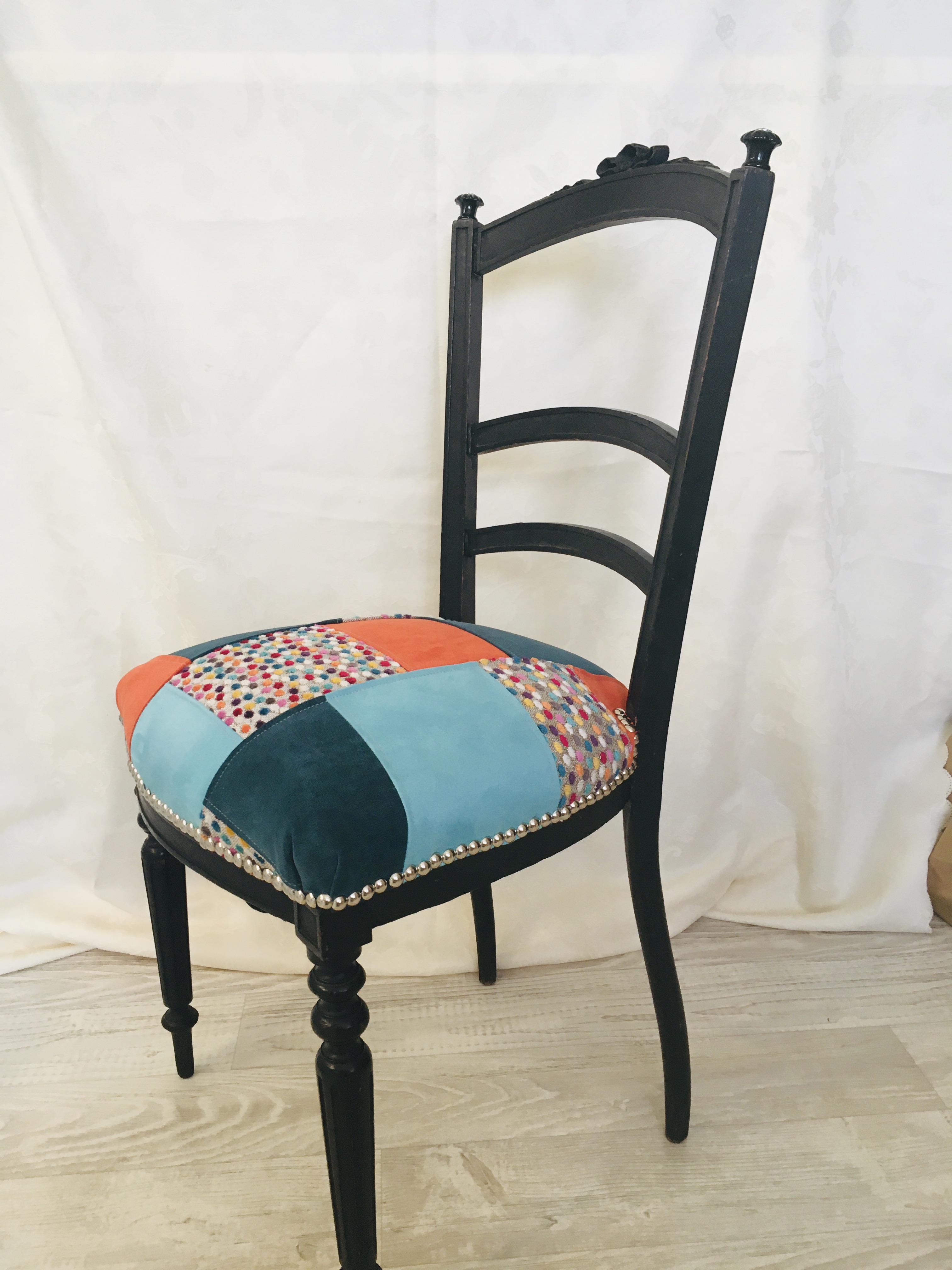 Petite chaise ancienne entièrement refaite : meubles par les ...