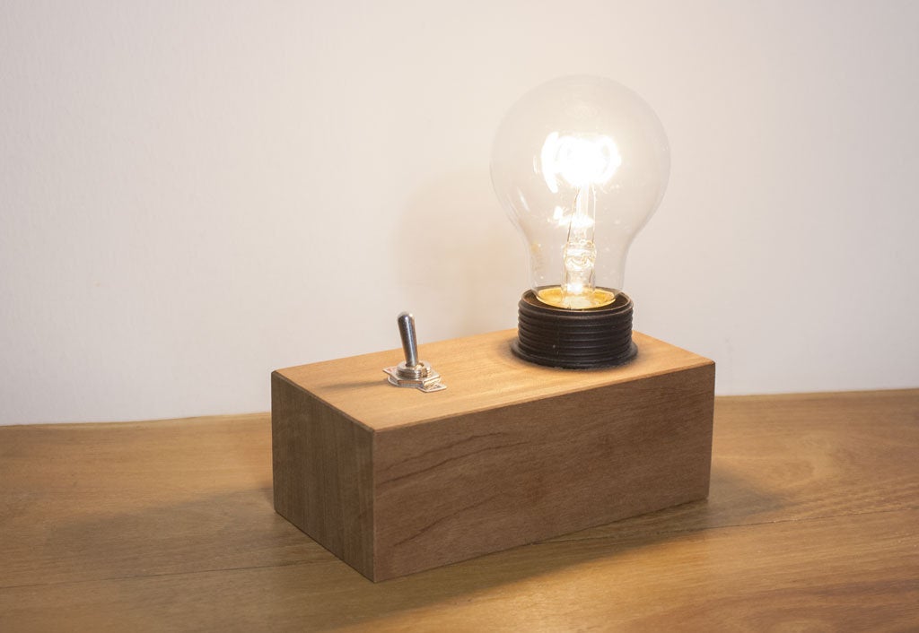 Tiny / lampe de table / petite lampe de chevet / bloc de bois