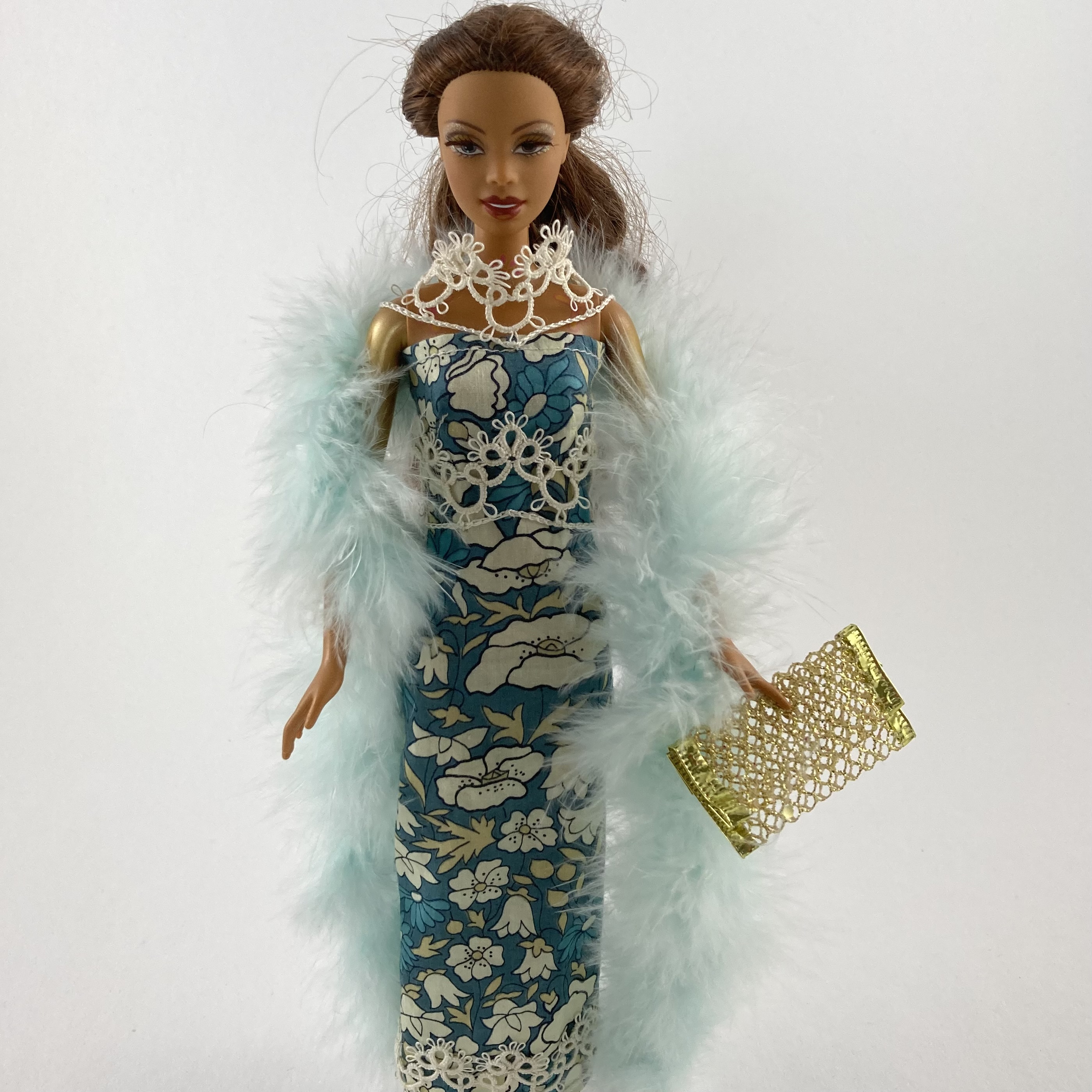Barbie en tenue 2025 de fete