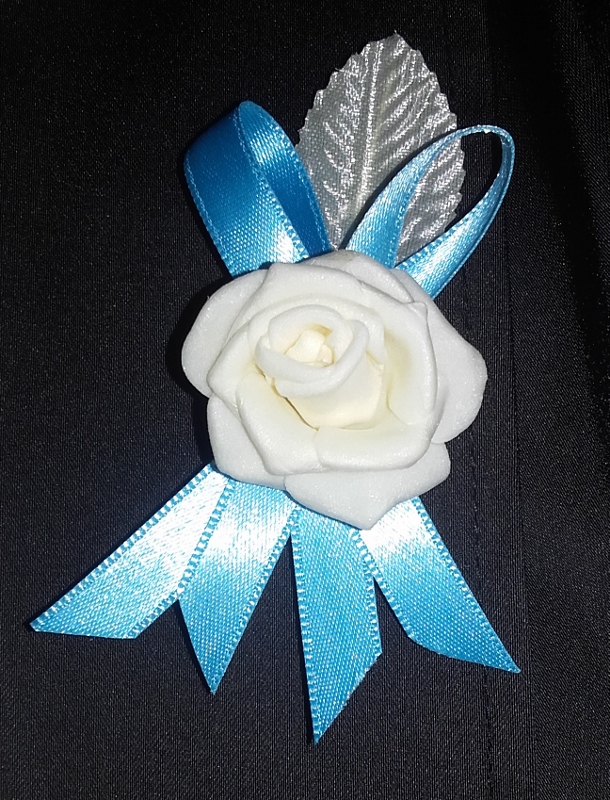 Lot de 5 boutonnières pour invités de mariage :  accessoires-autres-accessoires par lesptitsdoigts