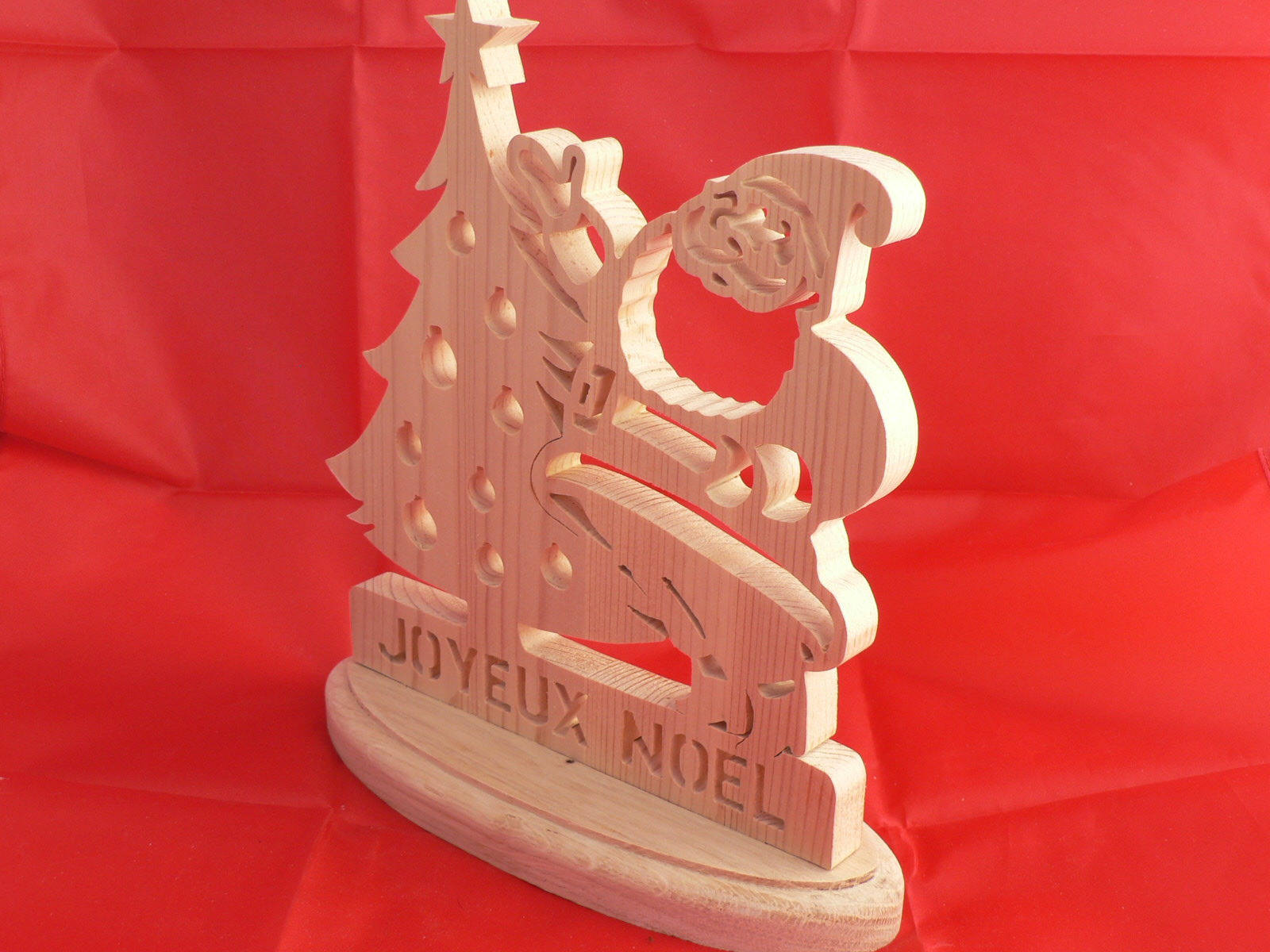 Décoration noël en bois découpé père noël et sapin joyeux noël . par