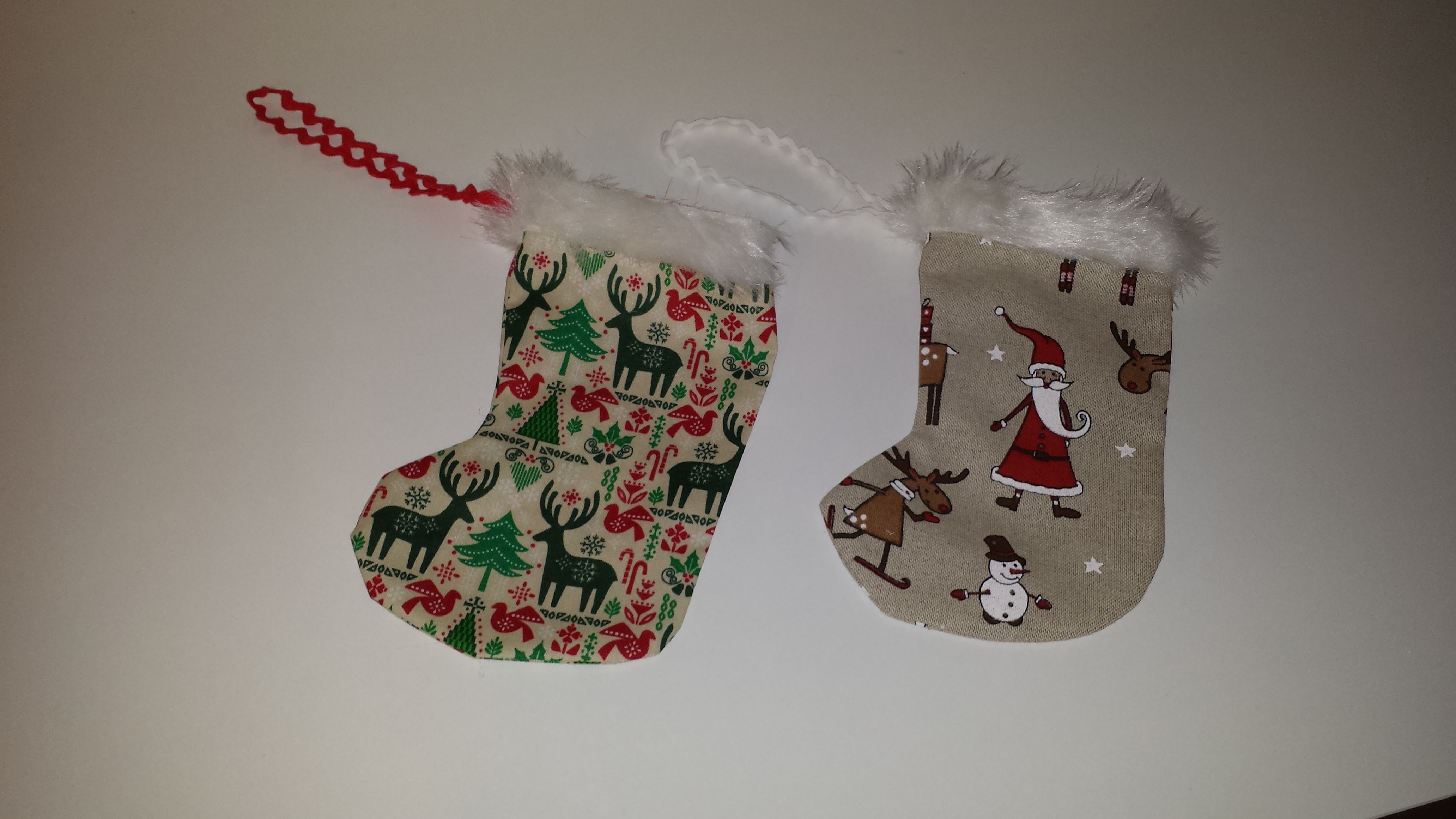 Bottes de noel à suspendre : maison-et-deco-accessoires par passioncouture