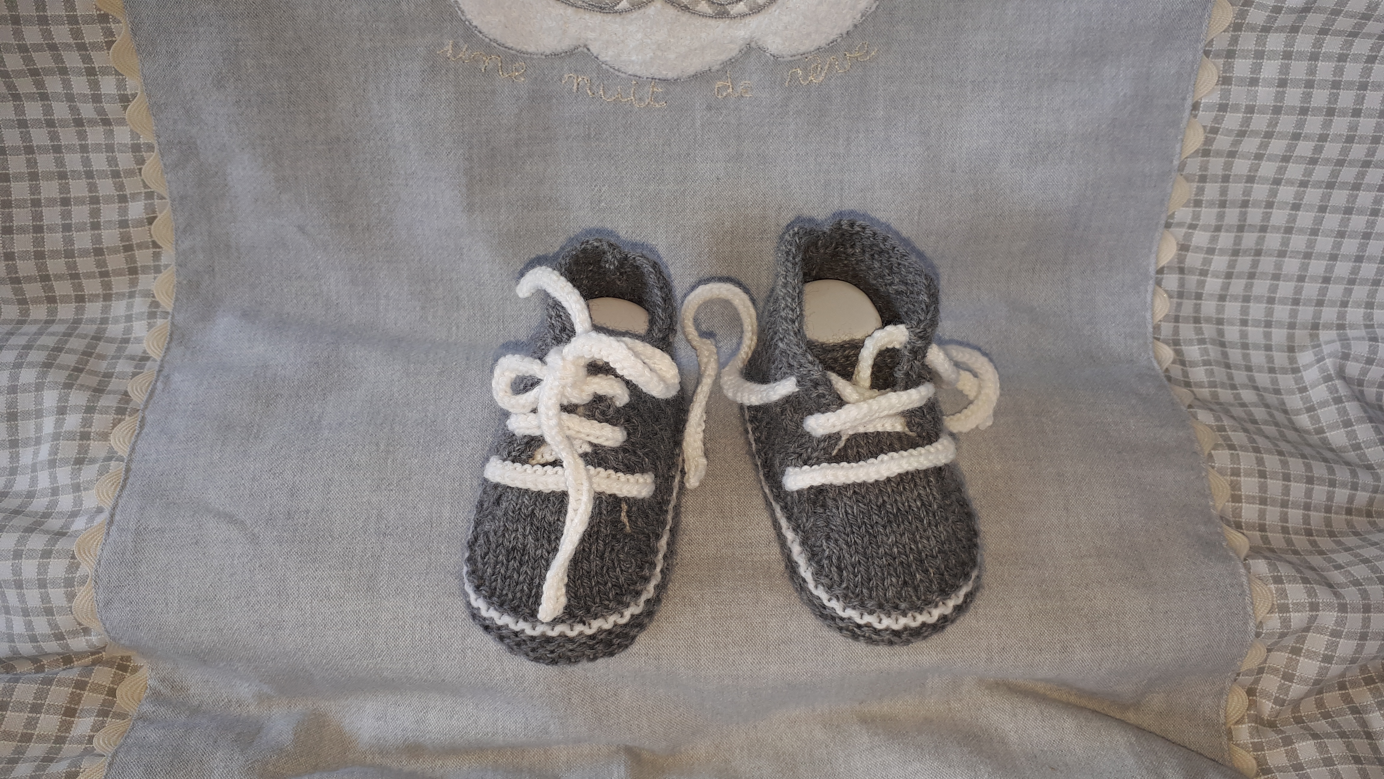 chaussons basket bébé garçon pour mariage