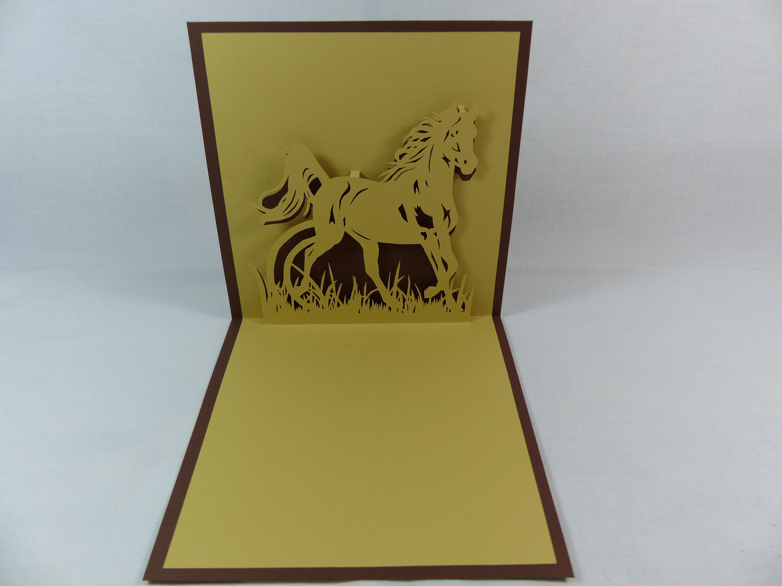 Carte Cheval Pur Sang Pour Anniversaire Ou Autre Occasion En Relief 3d Kirigami Couleur Cacao Et Caramel Papeterie Cartes 3d Par Cartofil Carte Cheval Pur Sang Pour Anniversaire Ou Autre Occasion En Relief 3d Kirigami Couleur Cacao Et Caramel Papeterie Cartes 3d Par Cartofil