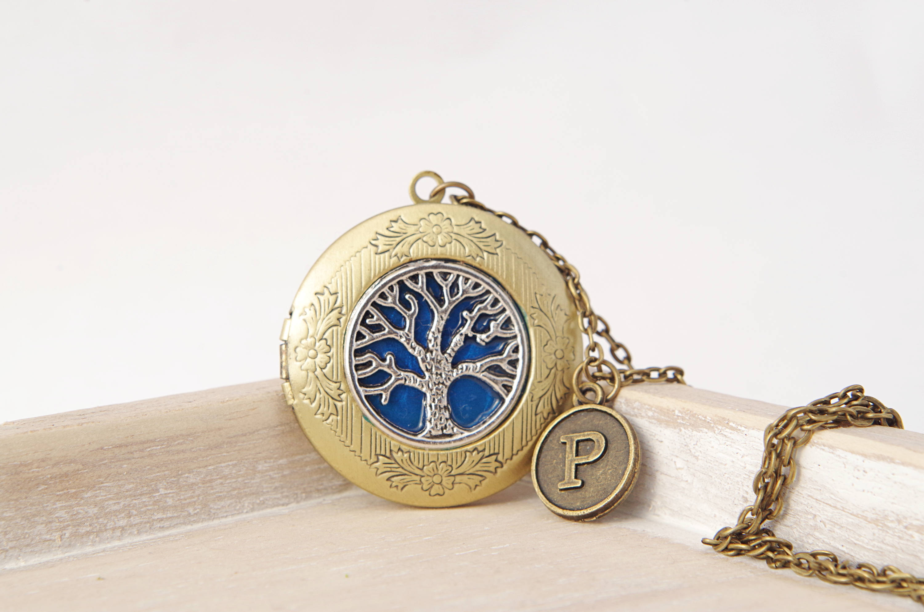Personalized locket tree of life necklace family tree locket mothers ...