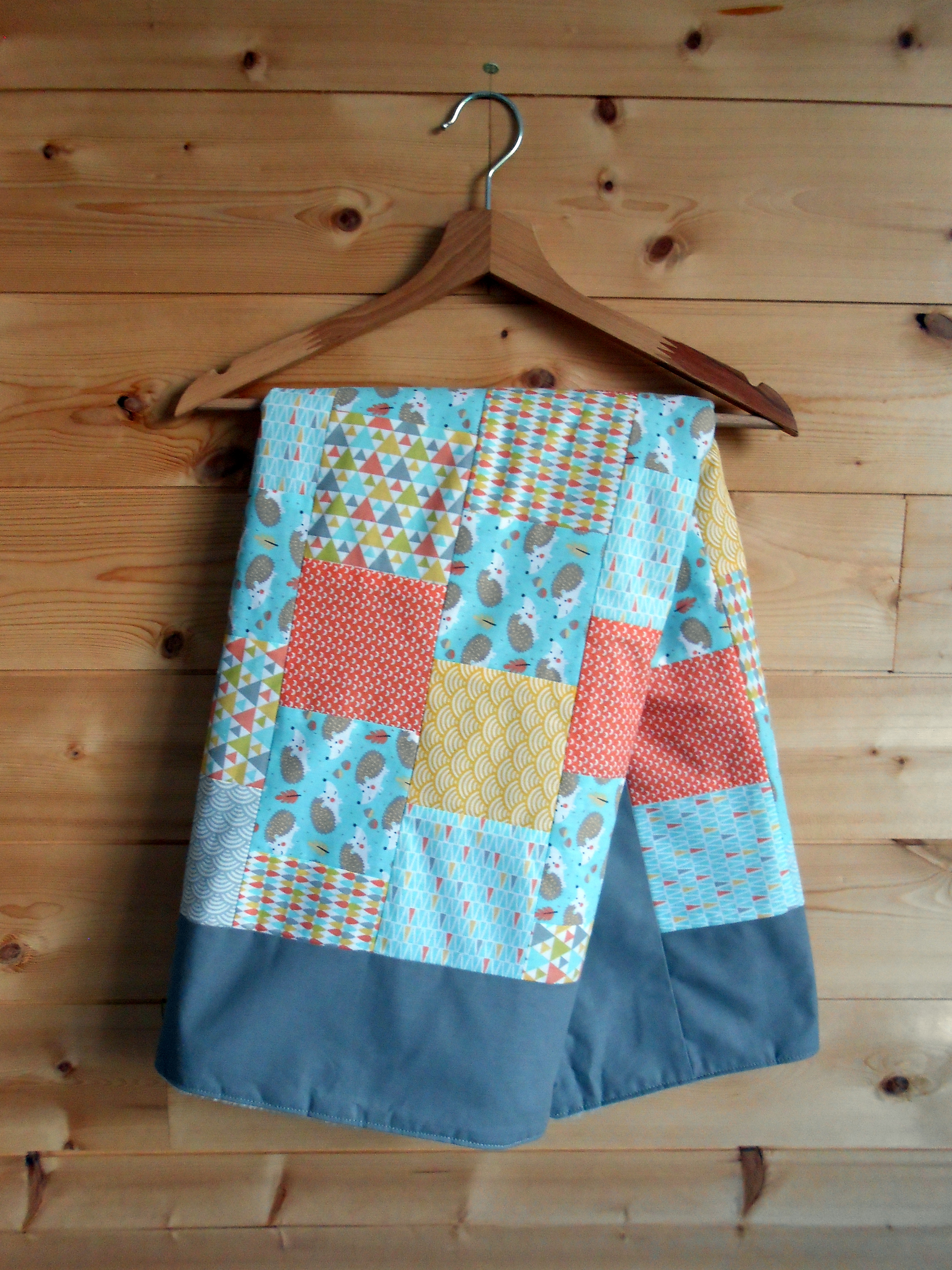 Couverture Bebe Patchwork Motif Herisson Et Scandinave Plaid Bebe Enfant Mixte Accessoires Bebe Par Lilifaitdesenfantillages