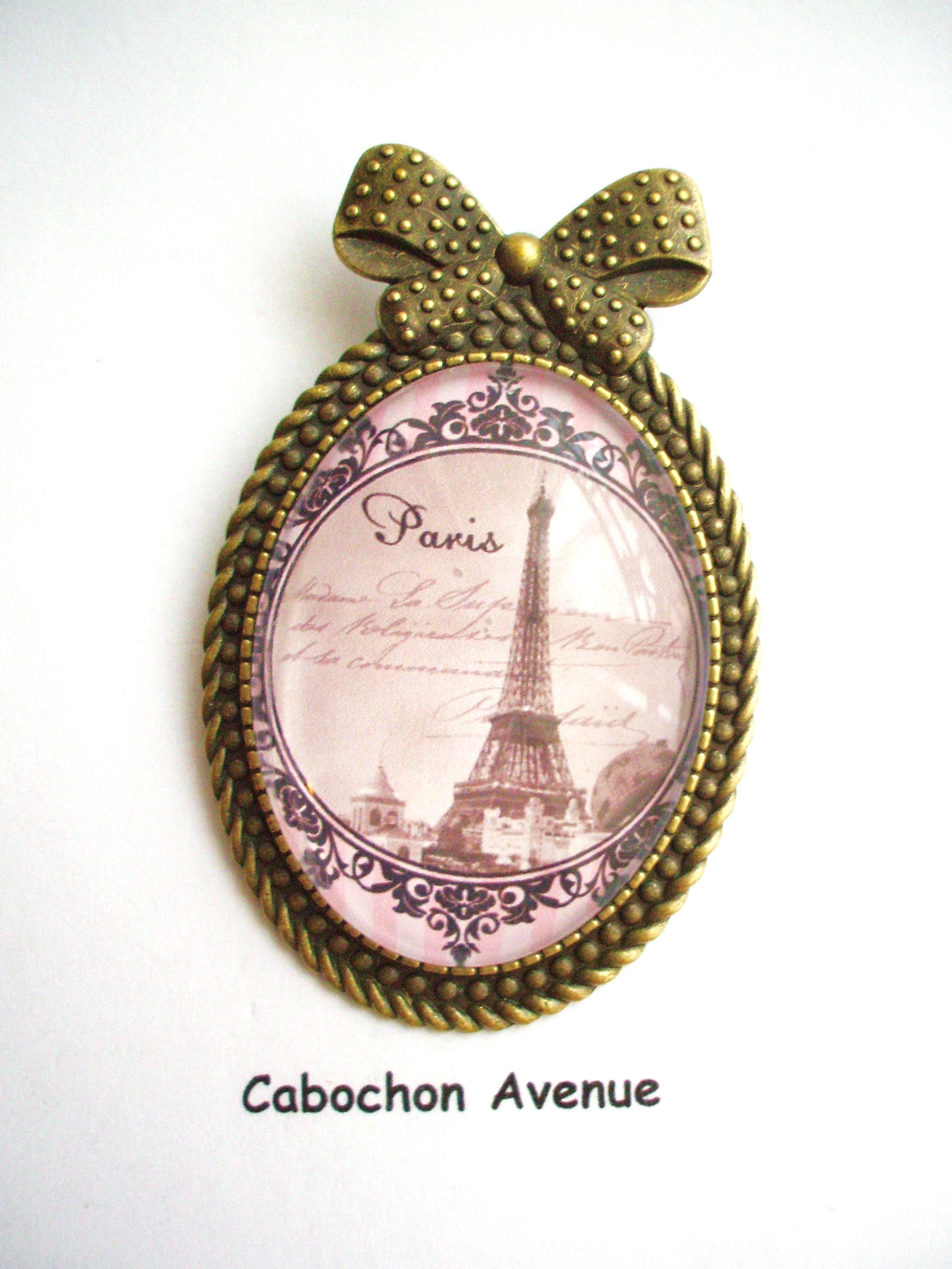 559 Bijou Femme Paris Carte Postale Ancienne Broche Epingle Pendentif Noeud Bijou Fantaisie Bronze Cabochon Verre Tour Eiffel Baroque Retro Vintage Message Texte Ecriture Manuscrite Serie 3 Broches Par Cabochonavenue3 559 Bijou Femme Paris Carte Postale Ancienne Broche Epingle Pendentif Noeud Bijou Fantaisie Bronze Cabochon Verre Tour Eiffel Baroque Retro Vintage Message Texte Ecriture Manuscrite Serie 3 Broches Par Cabochonavenue3