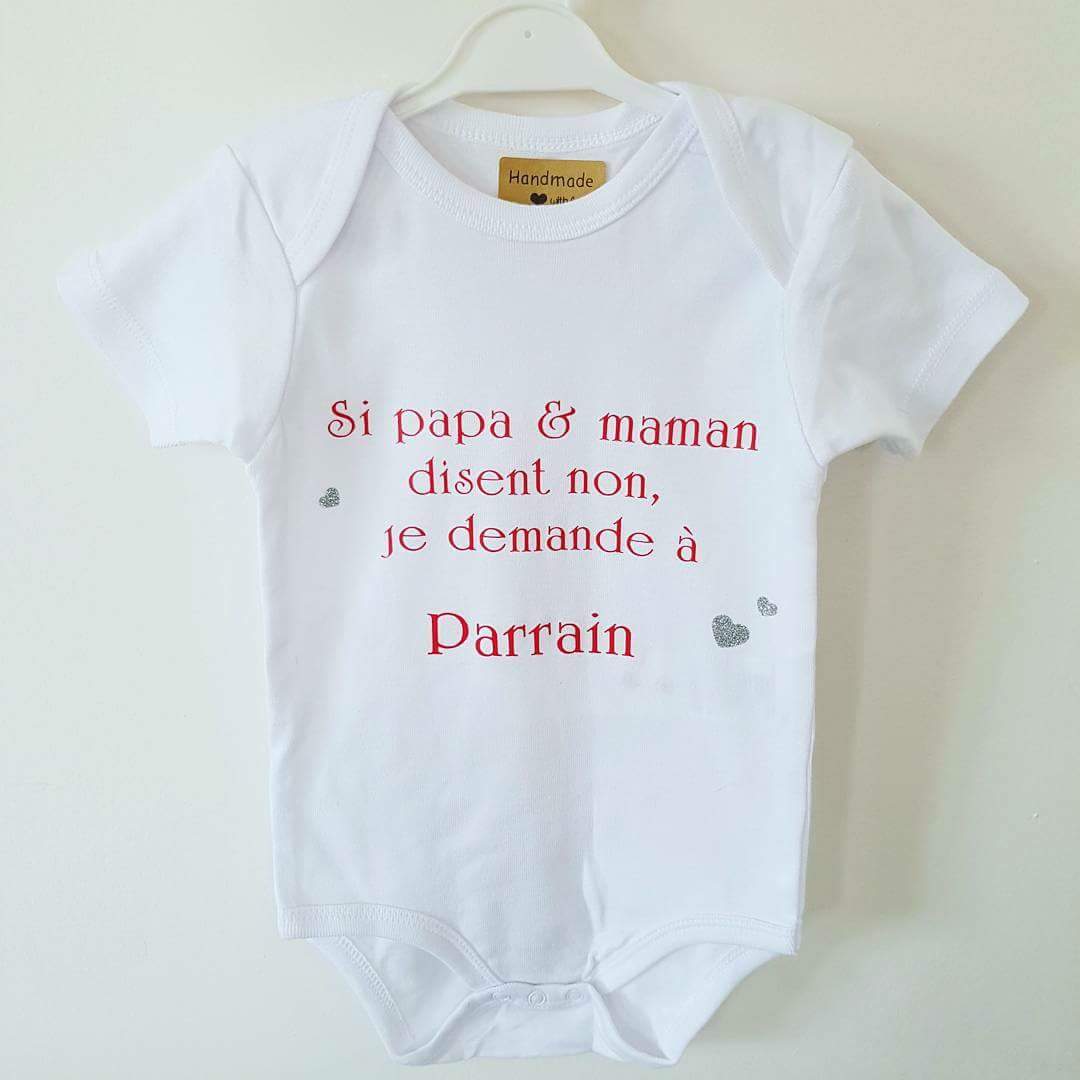 vetement bebe parrain